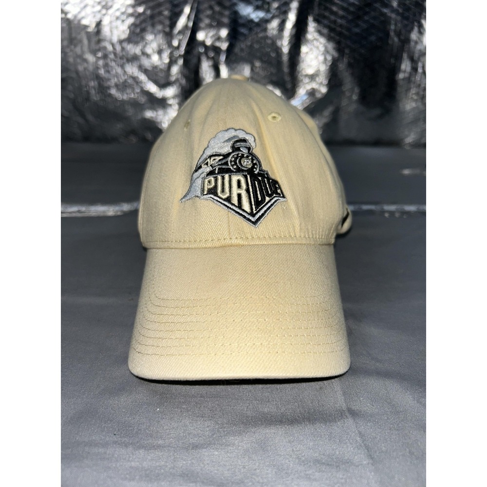 Purdue Boilermakers Hat Cap Fitted Mens One Size Beige NCAA Nike Swoosh Flex